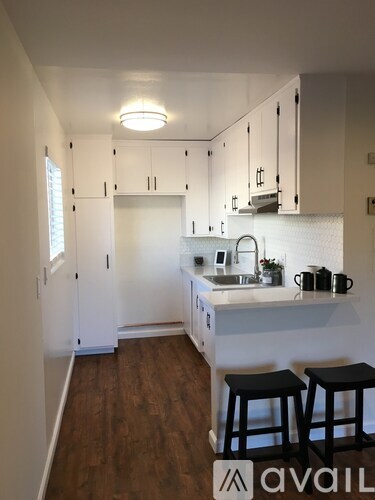 Source URL: https://prod-avail.s3.amazonaws.com/public_images/41510851/listing/Studio_unit_Kitchen_view.jpg