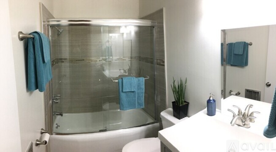 Source URL: https://prod-avail.s3.amazonaws.com/public_images/41510890/listing/unit__3_Bath.jpg