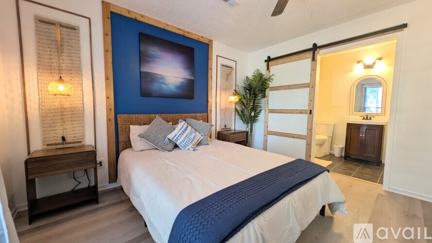 Source URL: https://prod-avail.s3.amazonaws.com/public_images/41507273/listing/PXL_20251006_165839249.MP_2.jpg