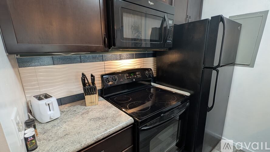 Source URL: https://prod-avail.s3.amazonaws.com/public_images/41507269/listing/PXL_20251006_170641098.jpg