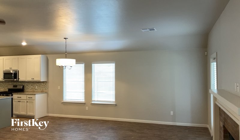 16716 Doyle Drive 4 Beds House for Rent - Photo Gallery 3