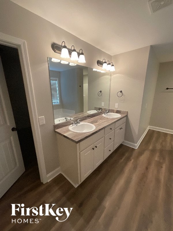 1921 Roxey Lane 3 Beds House for Rent - Photo Gallery 11