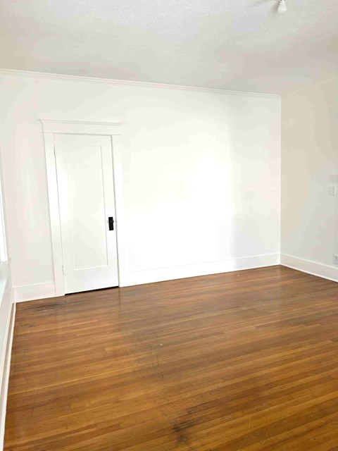 2009 North Vermont Avenue 2 Beds Apartment for Rent