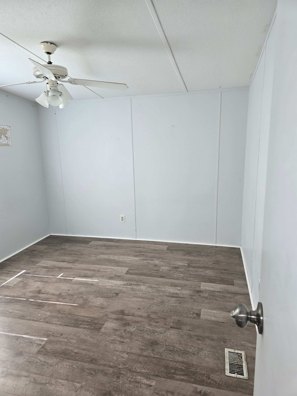 5143 S Knobhill Terr 2 Beds House for Rent - Photo Gallery 6