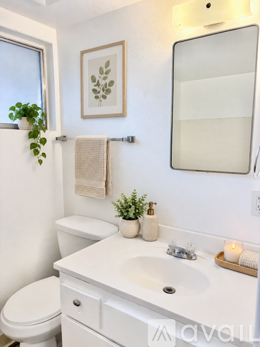 2526 N 46th St 1 Apartment for Rent - Photo gallery 3