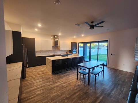 3615 ANDERSON AVE 4 Beds House for Rent - Photo Gallery 17