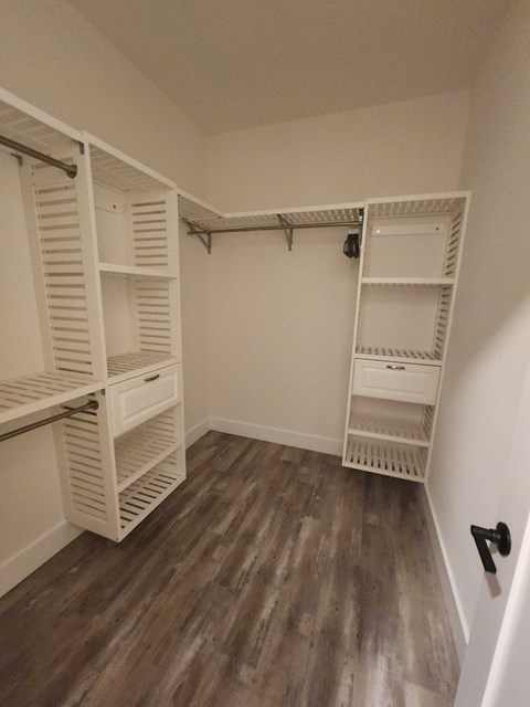 3615 ANDERSON AVE 4 Beds House for Rent - Photo Gallery 12