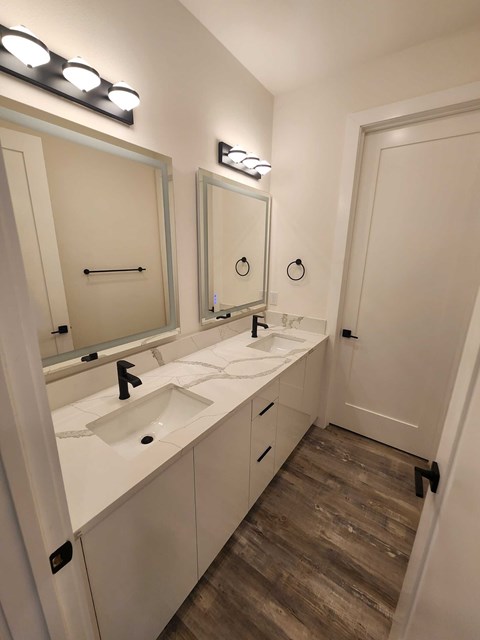 3615 ANDERSON AVE 4 Beds House for Rent - Photo Gallery 2