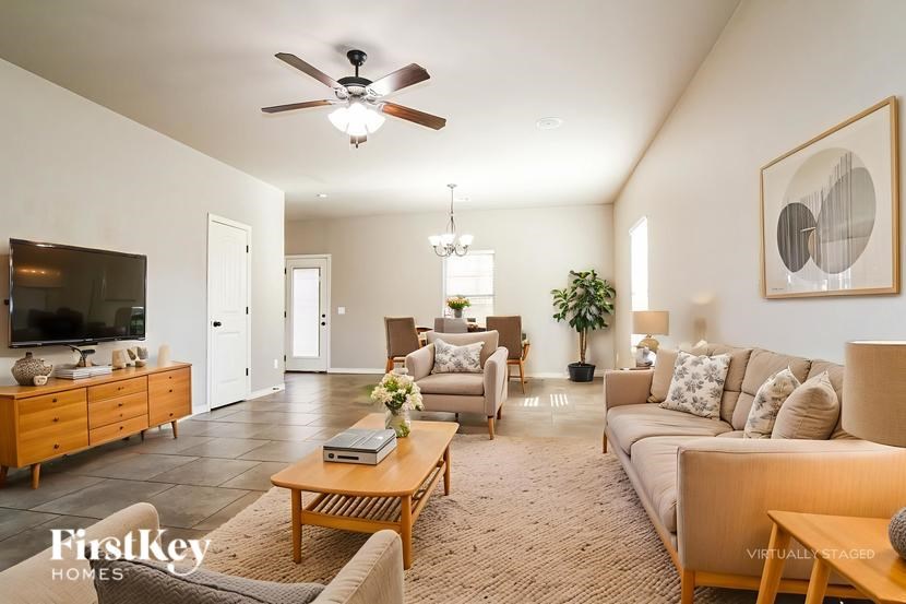 12016 Garden Court 4 Beds House for Rent - Photo Gallery 4