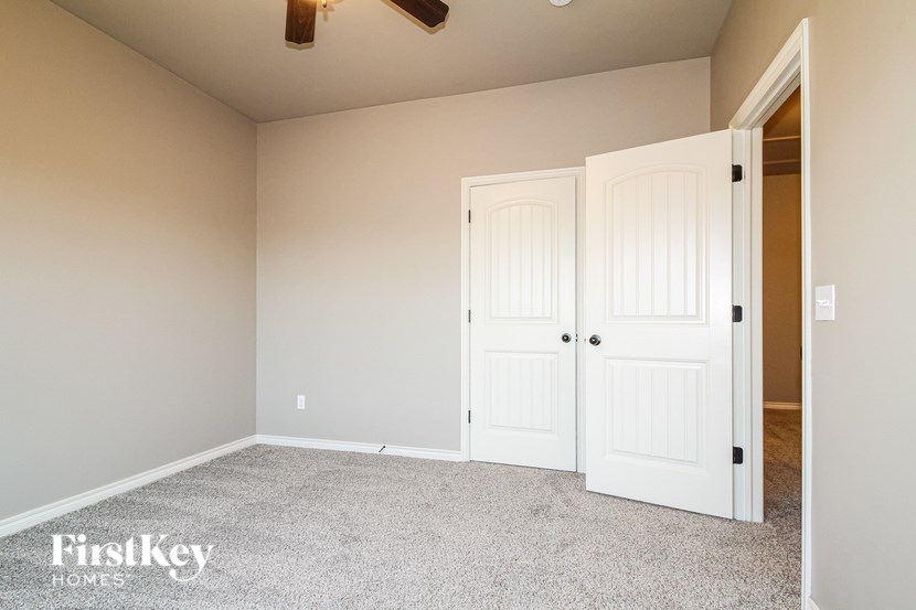 12016 Garden Court 4 Beds House for Rent - Photo Gallery 11