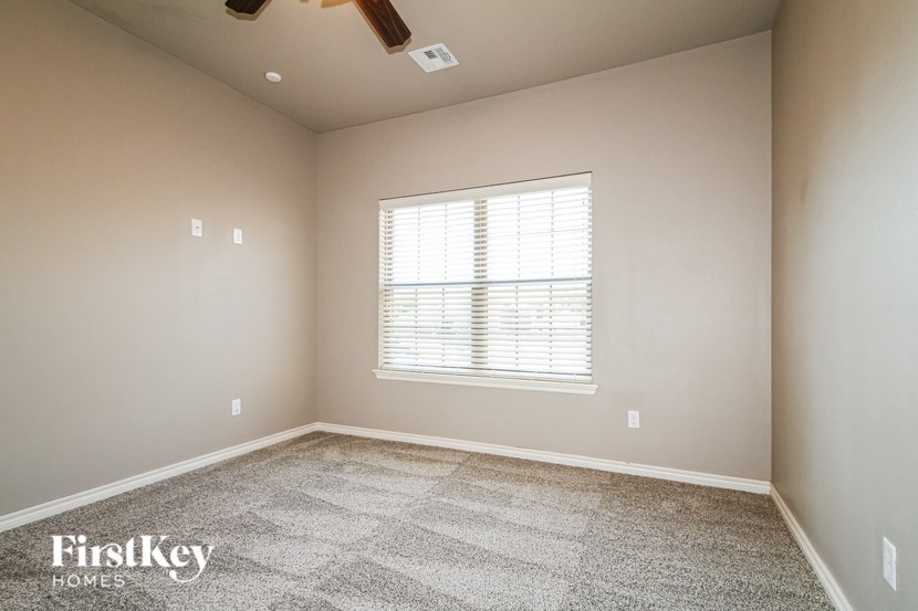 12016 Garden Court 4 Beds House for Rent - Photo Gallery 14