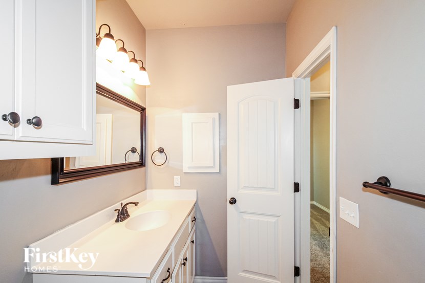 12016 Garden Court 4 Beds House for Rent - Photo Gallery 17