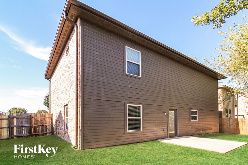 12016 Garden Court 4 Beds House for Rent - Photo Gallery 18