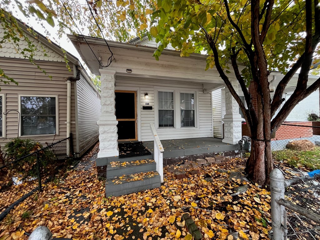 427 H North 28th Street 1 Bed House for Rent - Photo Gallery 1