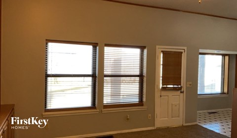 18317 Chestnut Oak Drive 4 Beds Apartment for Rent