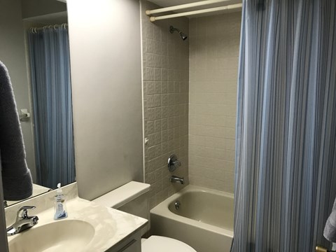 175 E Hartford St - 8A 2 Beds Apartment for Rent