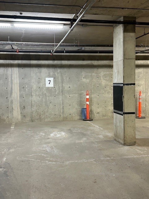 107 10110 Fraser Avenue 1 Bed House for Rent - Photo Gallery 6