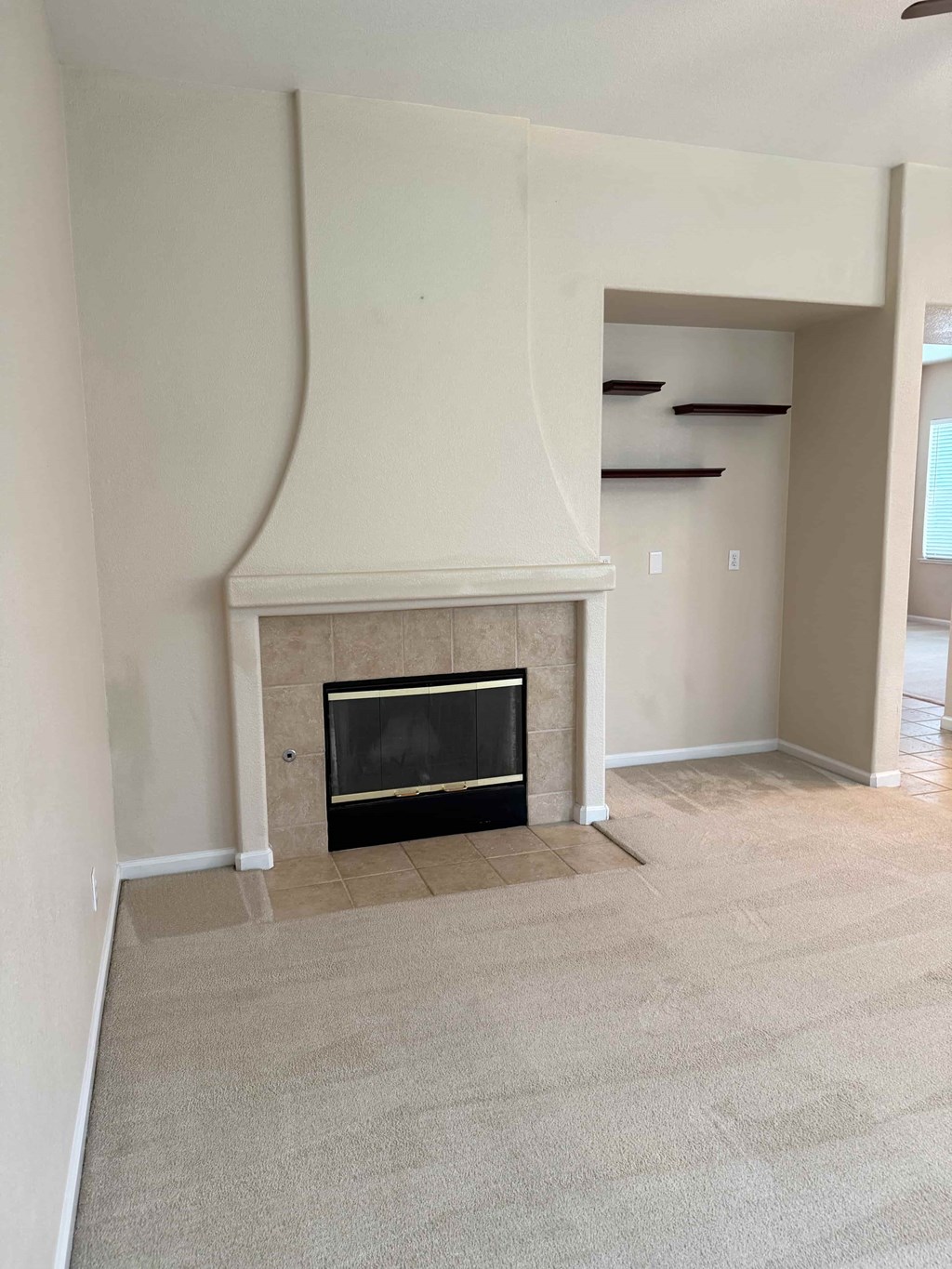 235 Fay Court 3 Beds House for Rent - Photo Gallery 4