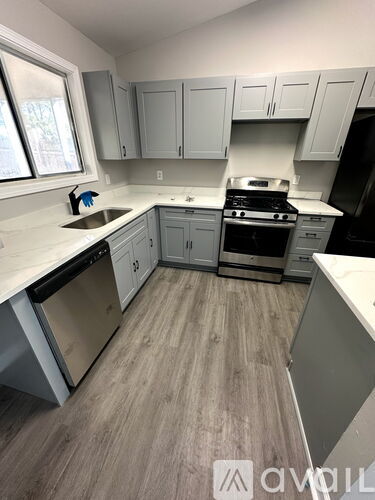 Source URL: https://prod-avail.s3.amazonaws.com/public_images/41721687/listing/679_Burnt_Creek_updated_kitchen_and_all-2.jpg