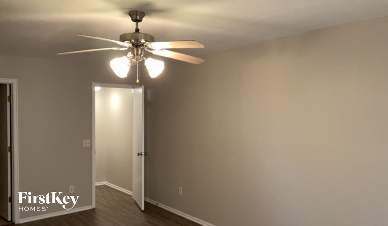 1202 SW 23rd Street 3 Beds House for Rent - Photo Gallery 6