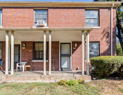 12 College Court 2 Beds Apartment for Rent