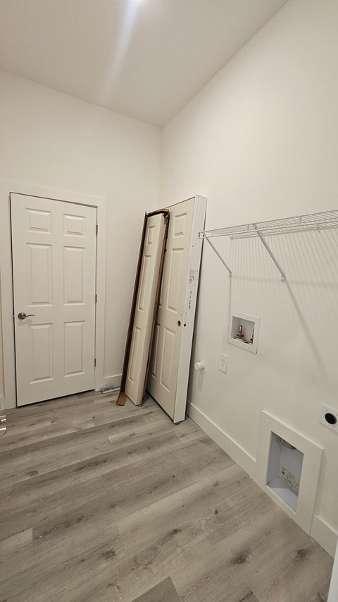 12120 Kingsbury Ave 4 Beds House for Rent - Photo Gallery 24