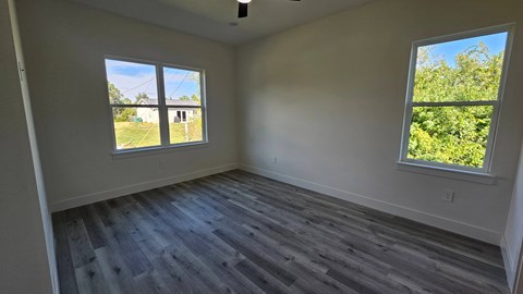 12120 Kingsbury Ave 4 Beds House for Rent - Photo Gallery 15