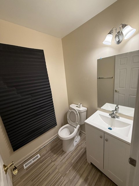 7011 Colfax Road 3 Beds House for Rent - Photo Gallery 6