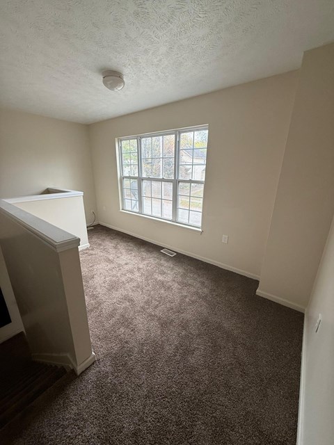 7011 Colfax Road 3 Beds House for Rent - Photo Gallery 9