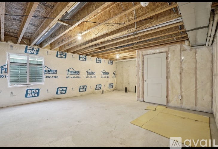 1895 North Blue Iris Avenue 3 Beds Townhouse for Rent - Photo gallery 4