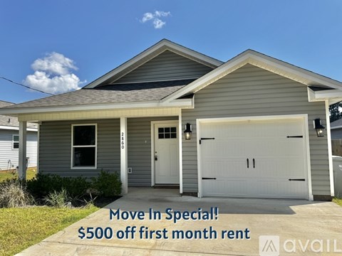 A house with a special move in offer of $500 off the first month rent.