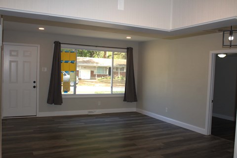 9723 Duke Drive 4 Beds House for Rent - Photo Gallery 3