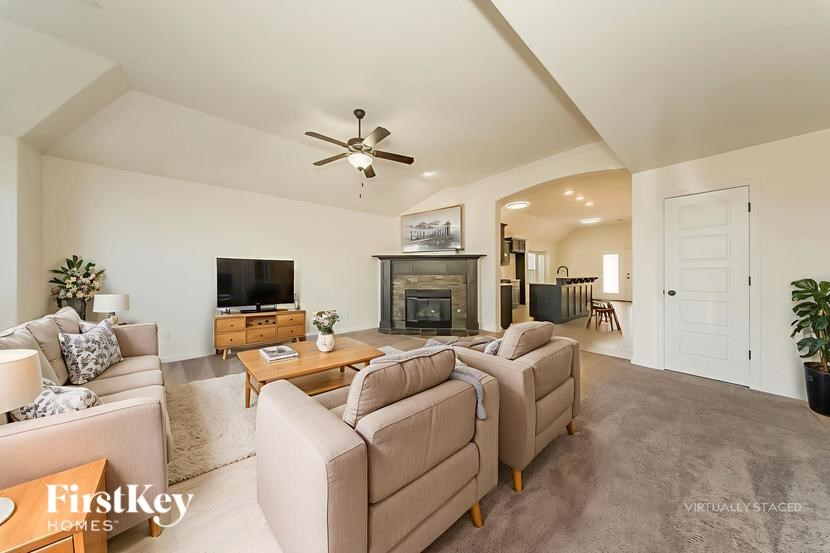 4116 NW 155th Street 5 Beds House for Rent - Photo Gallery 4