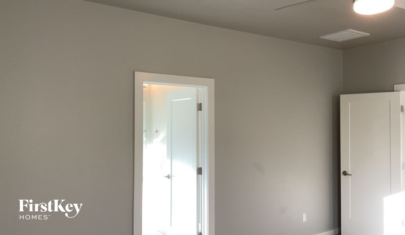 612 NW 182nd Street 3 Beds House for Rent - Photo Gallery 10