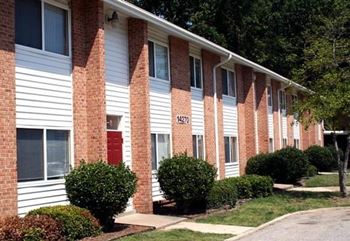 Pear Tree Hall Apartments For Rent Newport News Va
