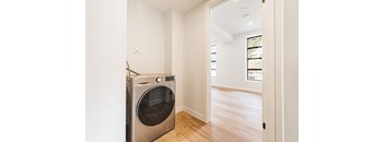 208- 2 bdrm, 1 bath, large terrace
