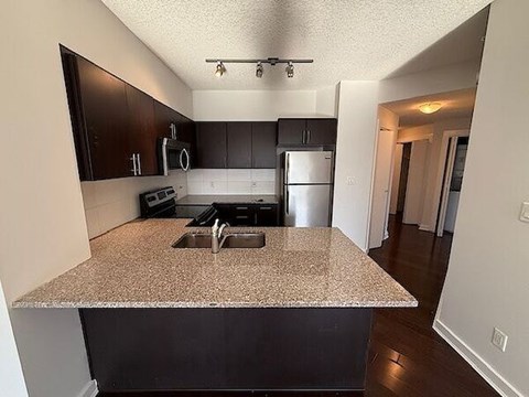 #1803, 10152 104 Street Northwest 2 Beds Apartment for Rent