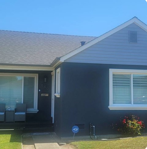 640 Myrtle Ave 3 Beds Apartment for Rent