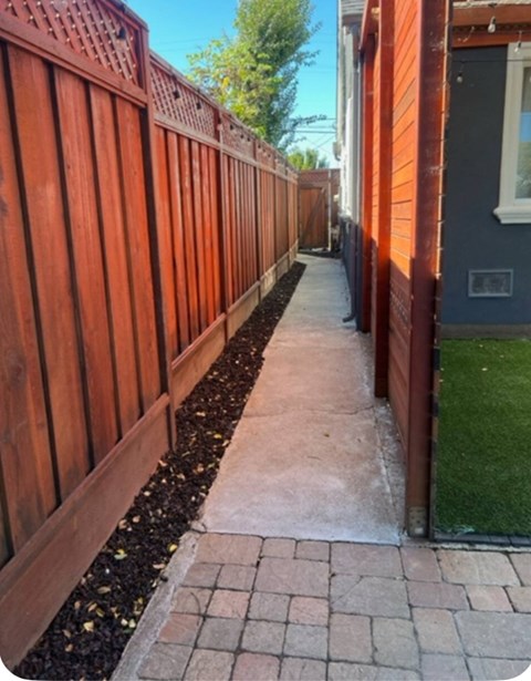 640 Myrtle Ave 3 Beds House for Rent - Photo Gallery 7