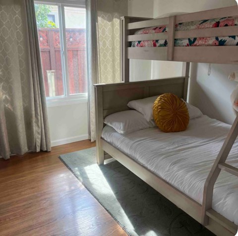 640 Myrtle Ave 3 Beds House for Rent - Photo Gallery 4