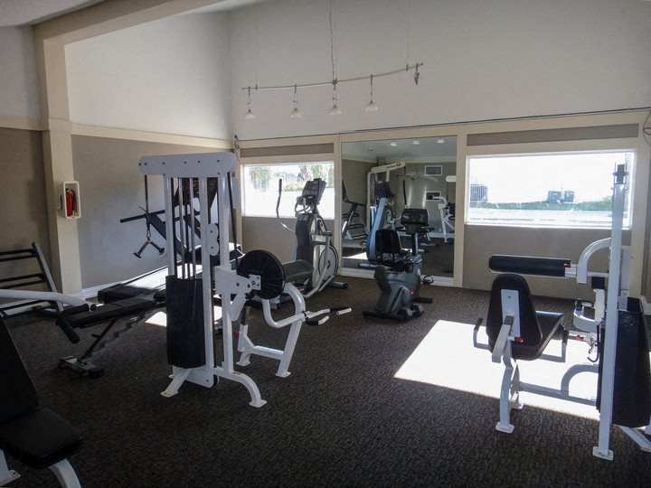Palmera Pointe Condos Gym Palmera Pointe Condos Gym