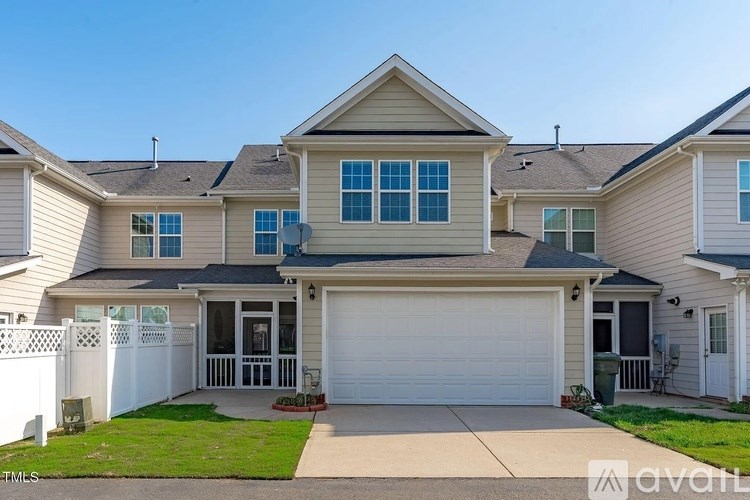 633 Democracy Street 3 Beds Single Family Home for Rent - Photo Gallery 2