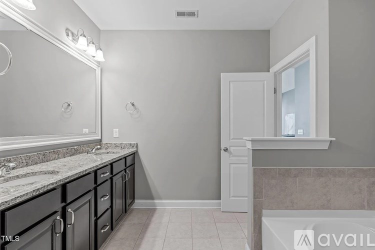 633 Democracy Street 3 Beds Single Family Home for Rent - Photo Gallery 16