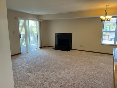 1741 Eastwood Ct, #08 2 Beds House for Rent - Photo Gallery 3