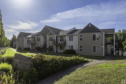 A sunny day at the Bethany Gardens residential complex.