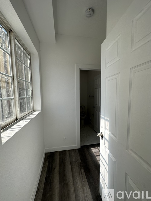 1734 West 85th Street 1 Apartment for Rent - Photo gallery 5