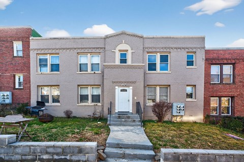 1235 Penn Street Northeast 1-2 Beds Apartment for Rent