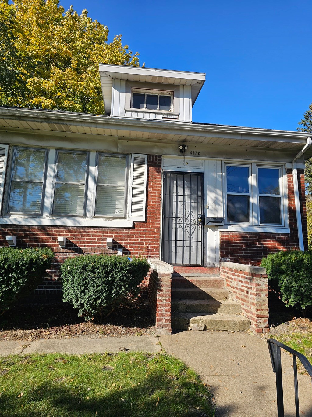 4172 Jefferson Street 3 Beds House for Rent - Photo Gallery 1