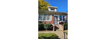 3/1 1294 sqft