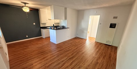 4635 N. Bellflower Blvd 1-2 Beds Apartment for Rent
